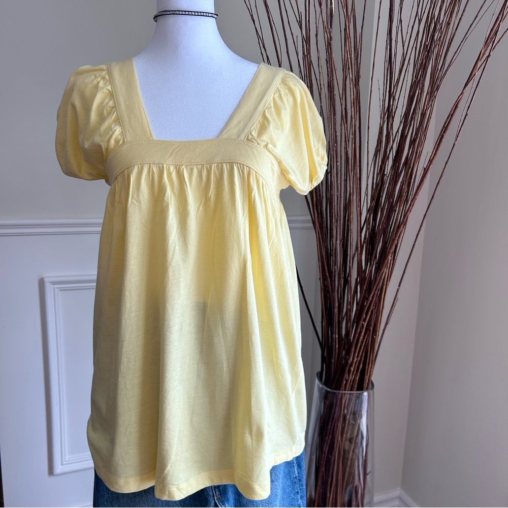 Old Navy Women's Blouse loose flowy Butter Yellow women’s small
